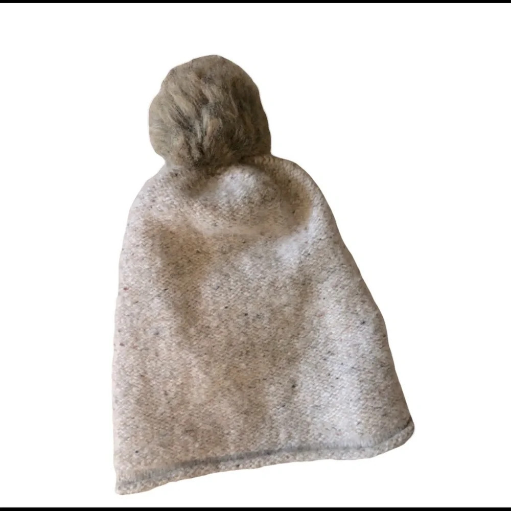 Madewell Wool Beanie Cream Tan with pom Classic Winter Hat Cabin Core Fisherman